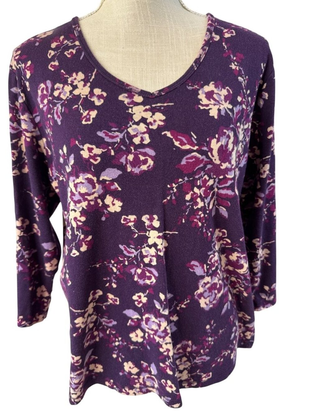 St. Johns Bay Womens Purple Floral V-Neck Long Sleeve Tee Size XL